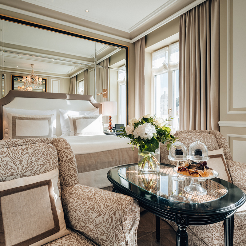 Deluxe Room - View