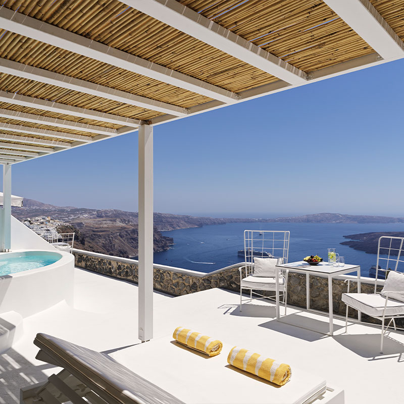 Superior Outdoor Jetted Tub Suite