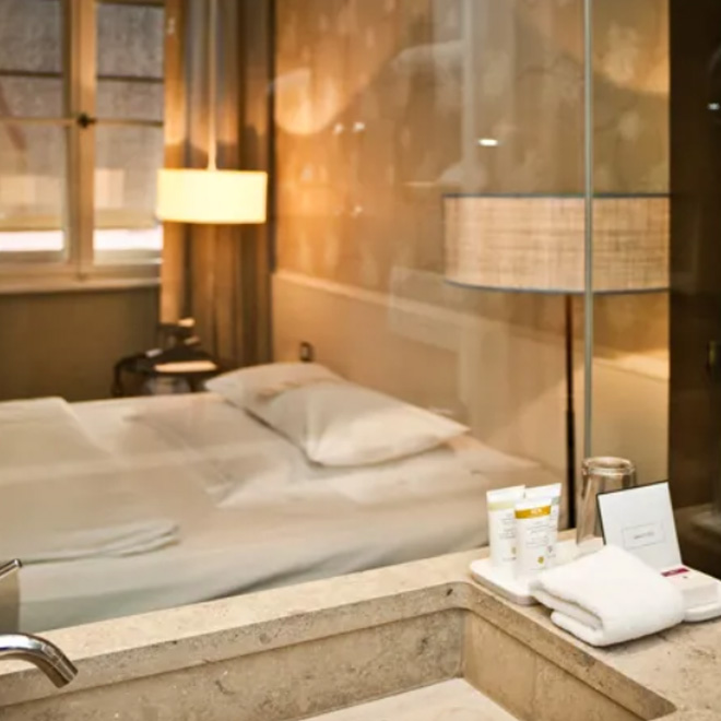 Cortiina Single Rooms