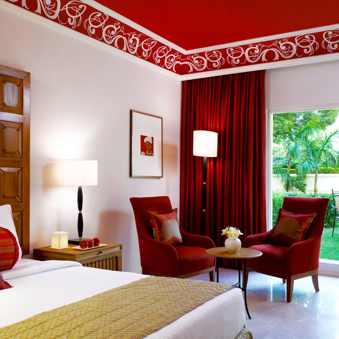 Luxury Room With Sitout Garden