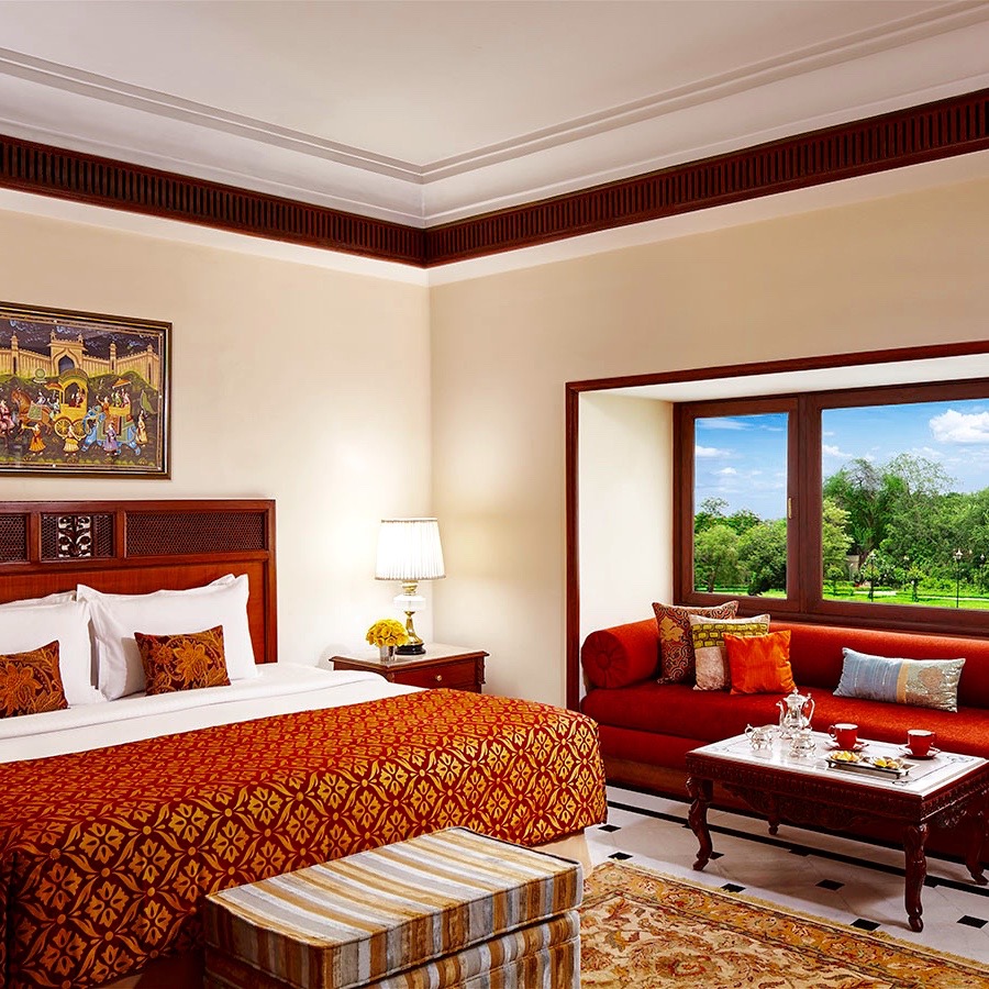 Deluxe Suite
