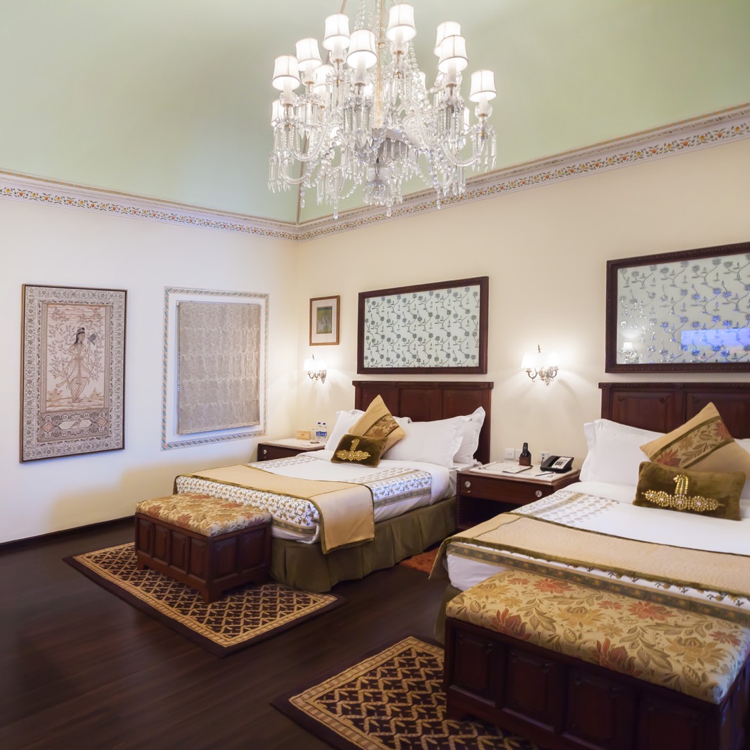 Deluxe Premium Suite