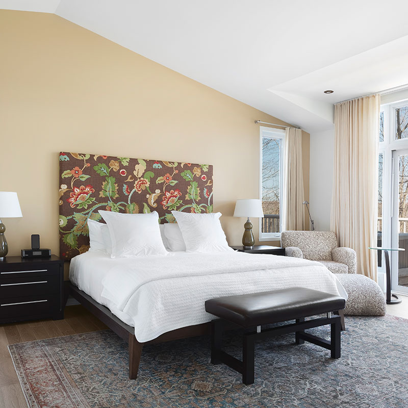 Oriole Suite