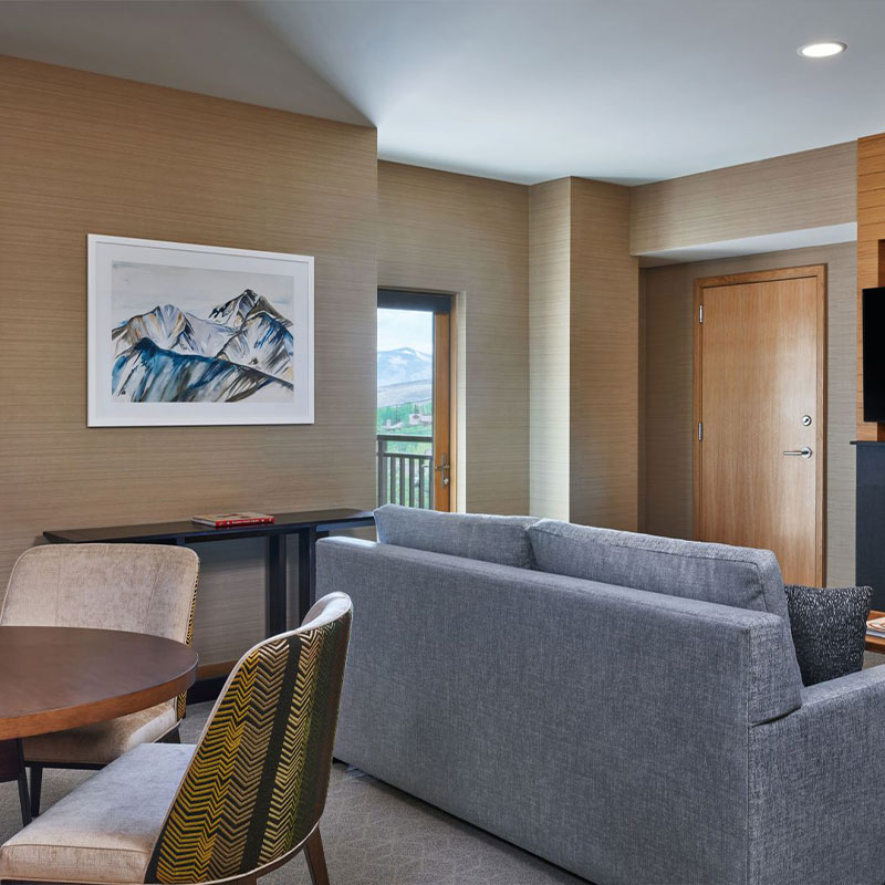 1 Bedroom with Den Residence