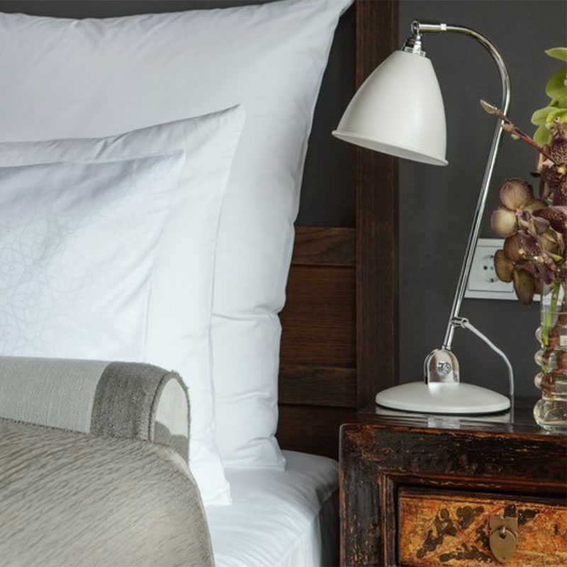 Standard Room #38 - 1 Queen Bed