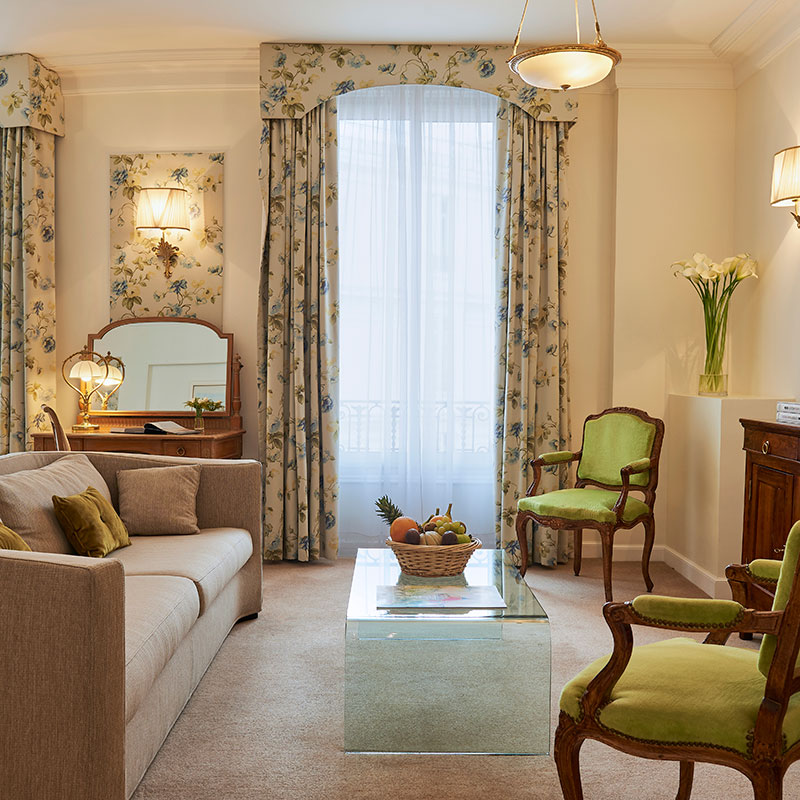 Deluxe Family Room