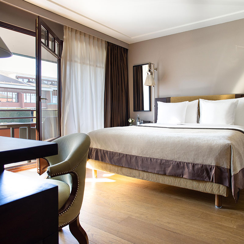 Executive Room - 1 King Bed