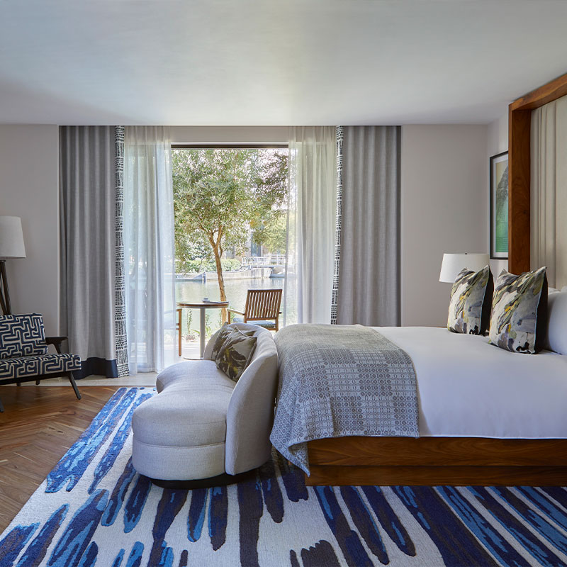 Island Superior Room - 1 King Bed