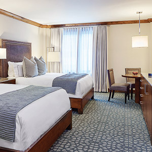 Luxury Plaza Room - 2 Queen Beds