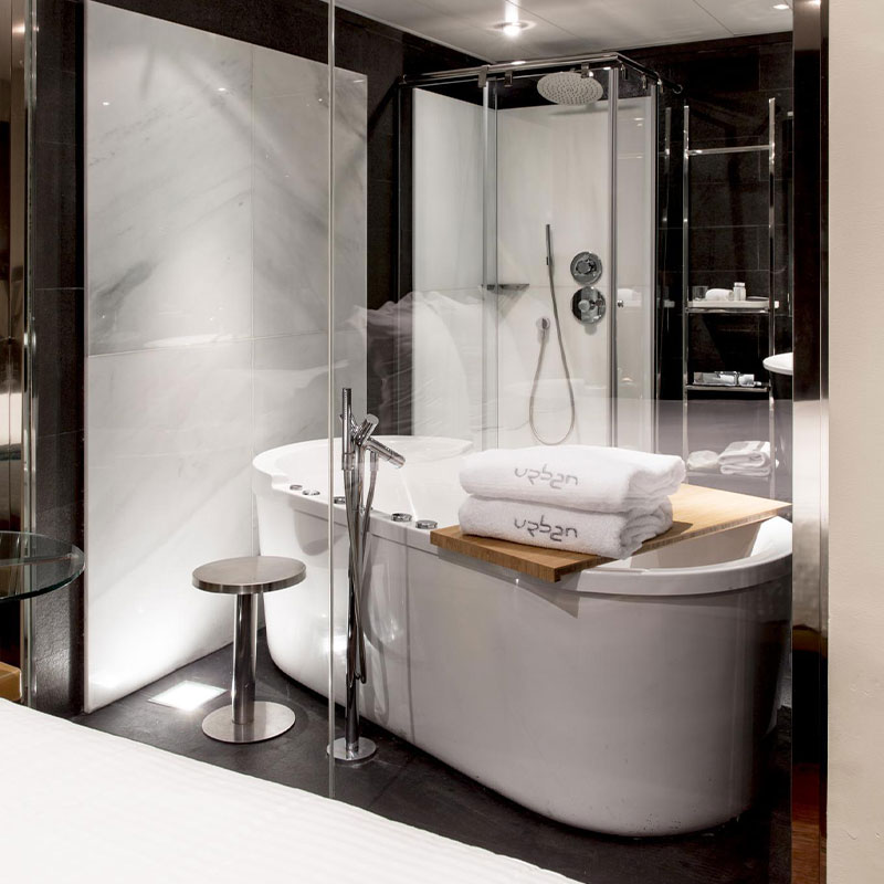 Junior Suite - 1 Double Bed