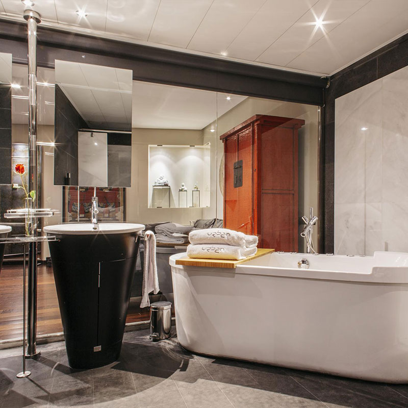 Suite - 1 Double Bed