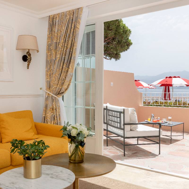 Chambre Signature- Salon séparé vue mer