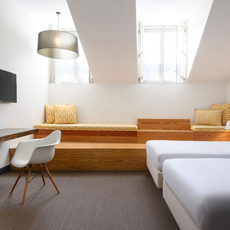 Deluxe Twin Room