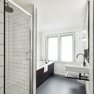 Andaz Suite