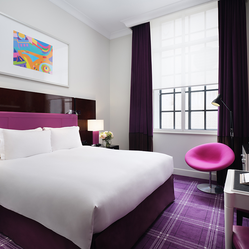 Superior Room - 1 Queen Bed