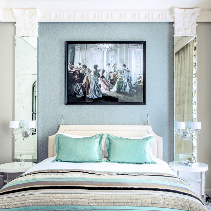 Superior Room - 1 Queen Bed