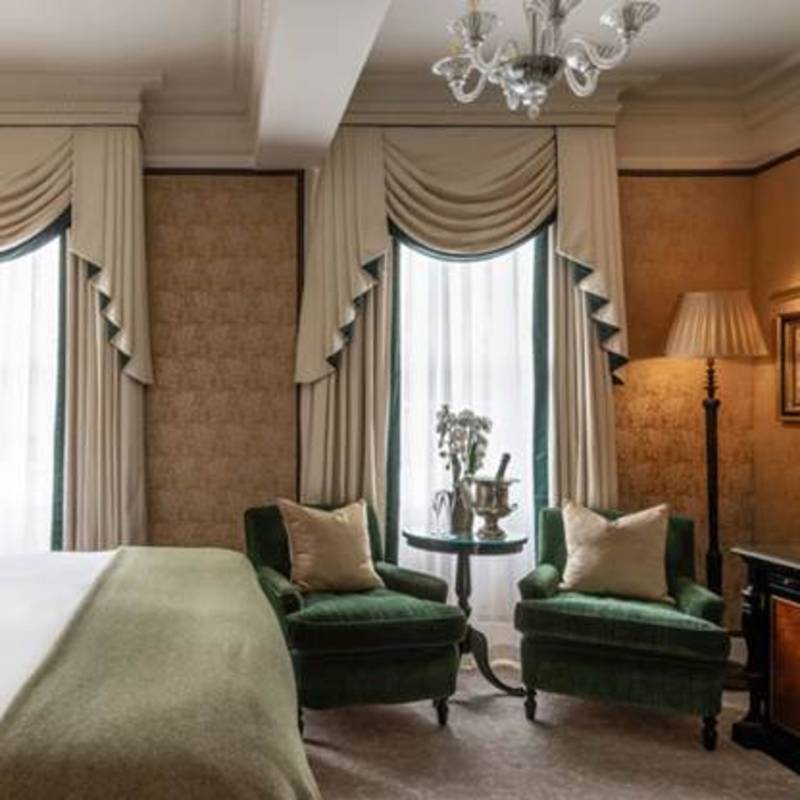 Deluxe Garden View Room