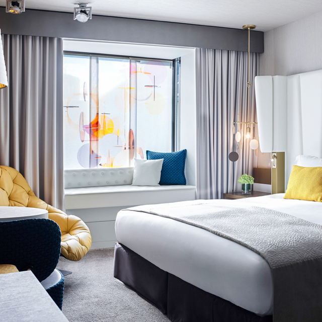 Luxury Room - 1 King Bed
