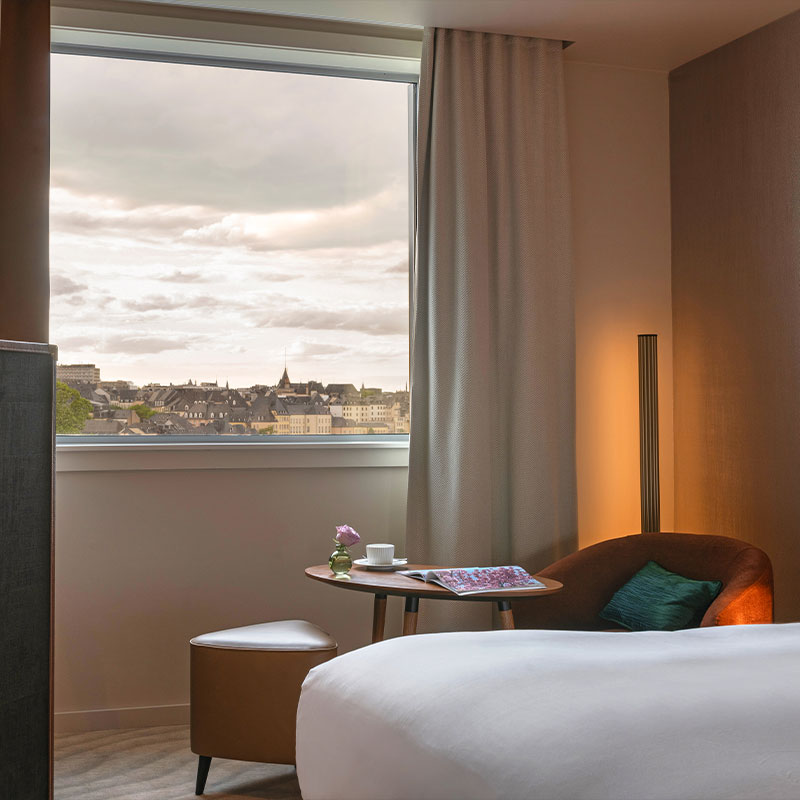 Luxury Room - 1 King Bed