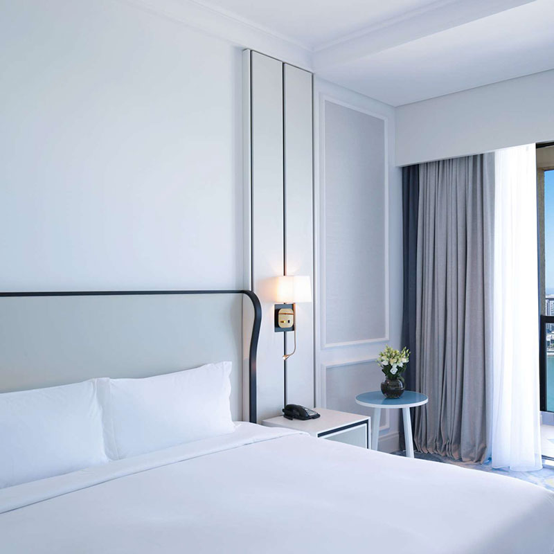 Luxury Room - 1 King Bed