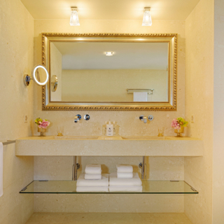 Double North room