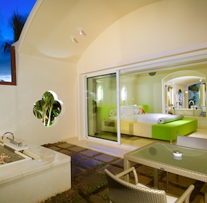 SO Suite , 1 King Bed, Private garden