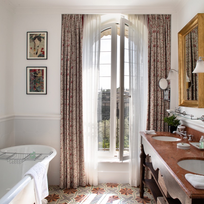 Deluxe Room - Valley View