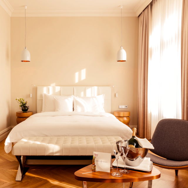 Luxury Room
