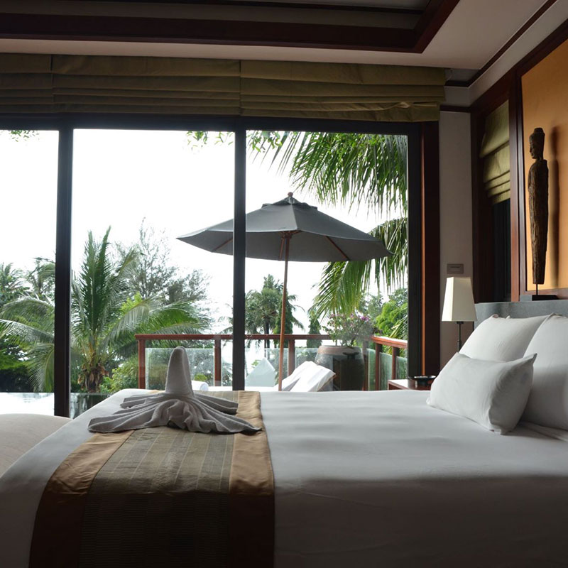 1 Bedroom Pool Suite