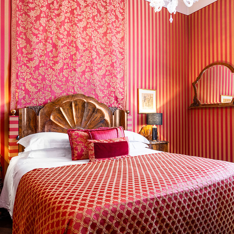 Deluxe Queen Double Room
