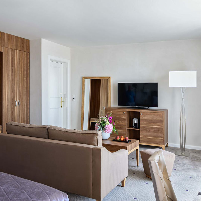 Deluxe Room Lake View 