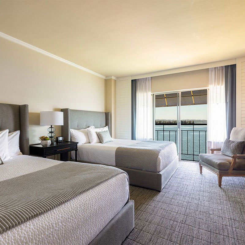 Lakefront Guestroom With Queen Beds