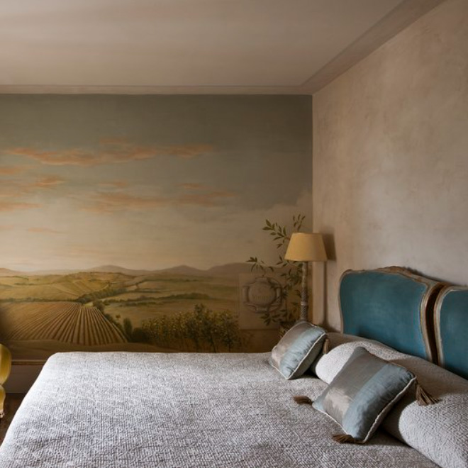 Sir Vincent - 1 Queen Bed