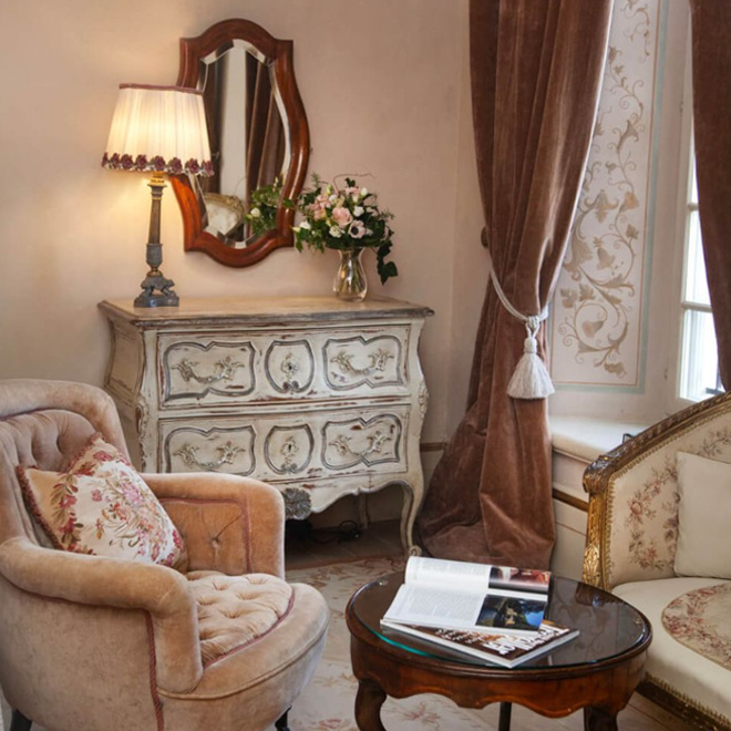 Giardin de Fiori - 1 Queen Bed