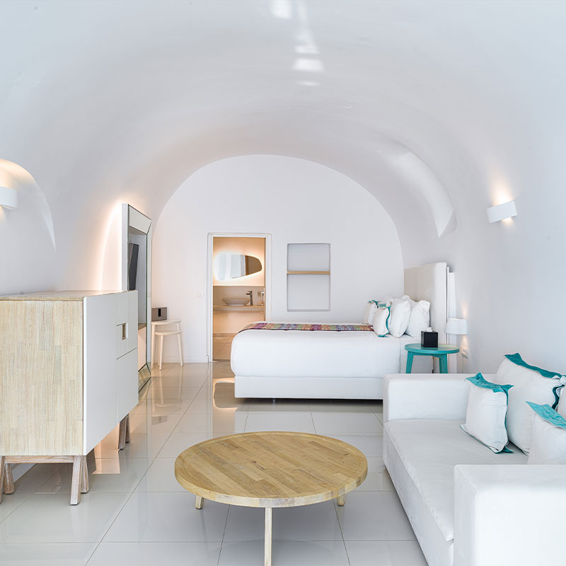 Senior Suite  With Jetted Tub