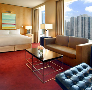 JUNIOR SUITE, 1 King Bed, 1 Pullout Bed