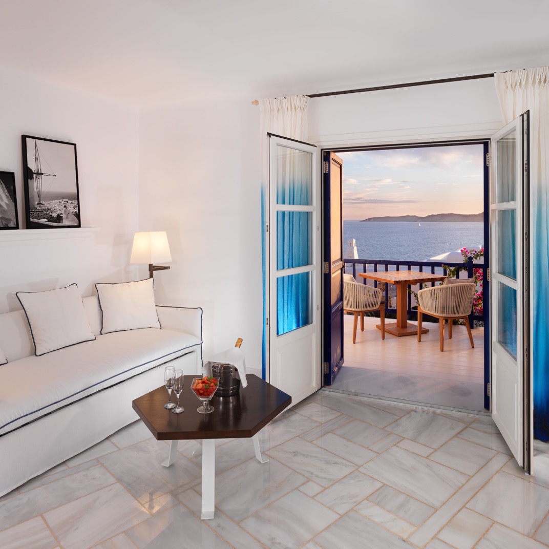 Junior Suite Sea View Sep. Living room
