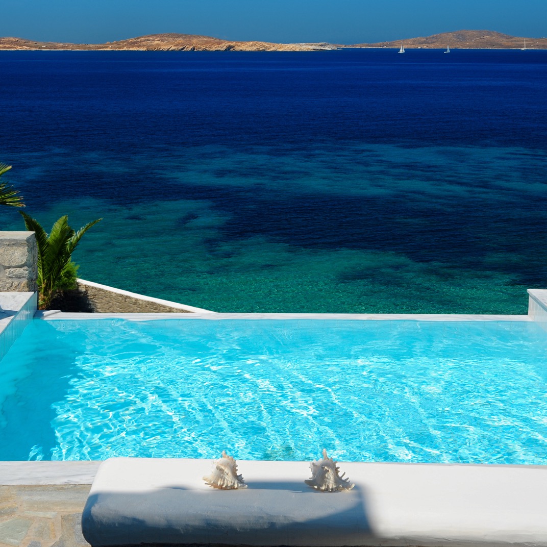 Suite Sea View with Private Pool