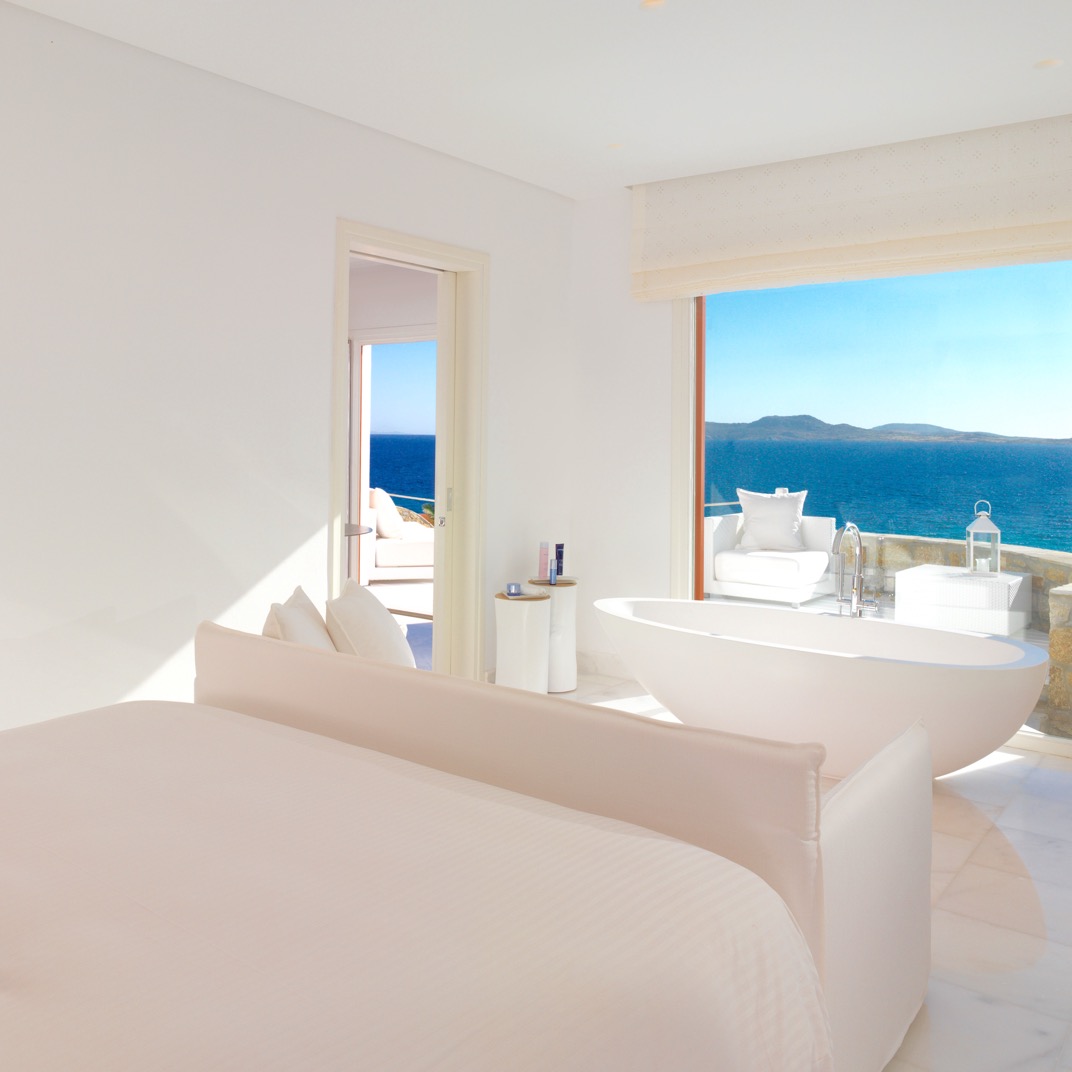 Deluxe Suite Sea View with Private Pool