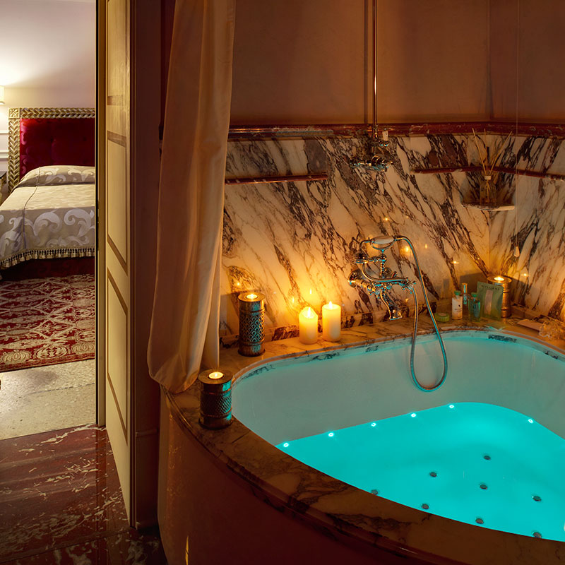 Elegance Room