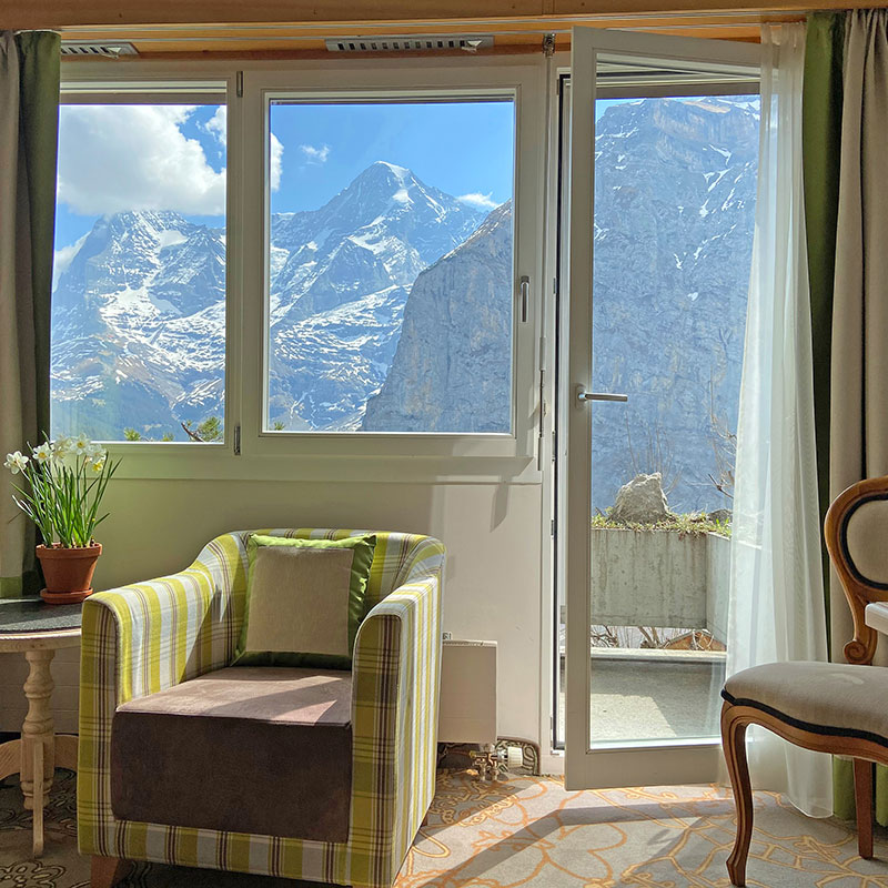 Single Room with Eiger View
