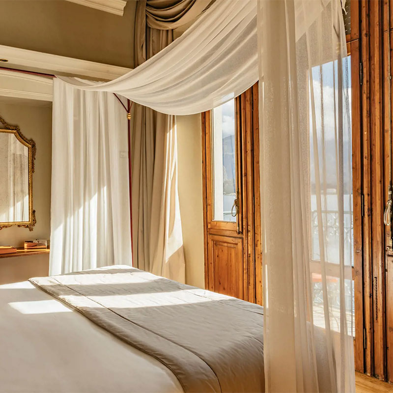 Signature Suite