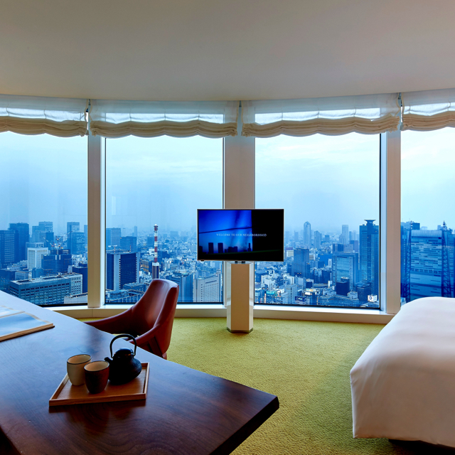 1 King Bed Deluxe