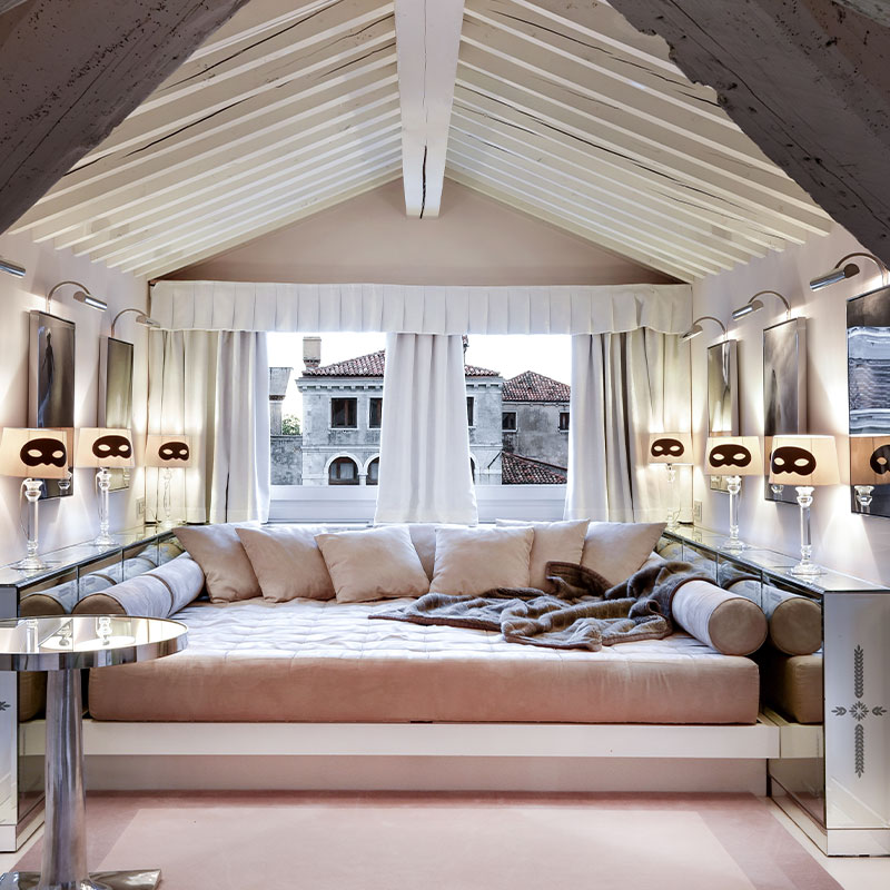 Attic Suite Grand Canal View