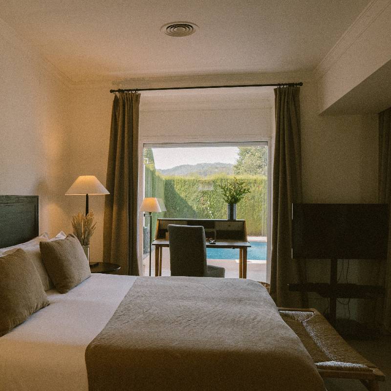 Pool Suite