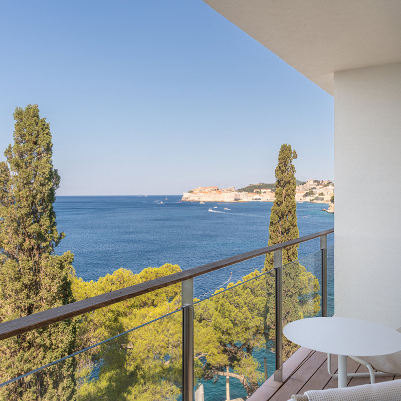 Deluxe Sea View Room