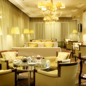 Taj Club City View Room - 1 King Bed