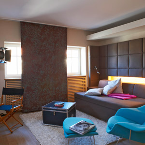 Theme Junior Suite