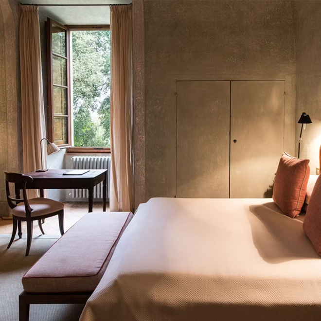 Suite with Charm