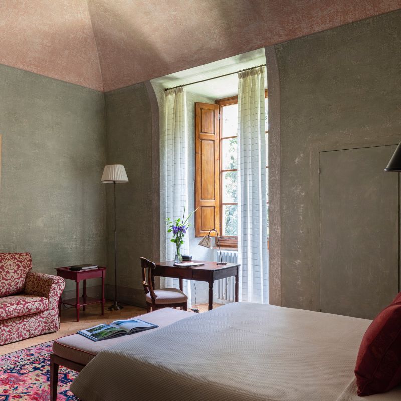 Suite with Charm